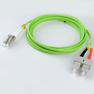 2m Cordon Fibre Optique LC-SC OM5 Duplex 50/125 µm...