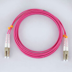 LWL Patchkabel OM4 LC-LC (UPC) Duplex 50/125µm violett